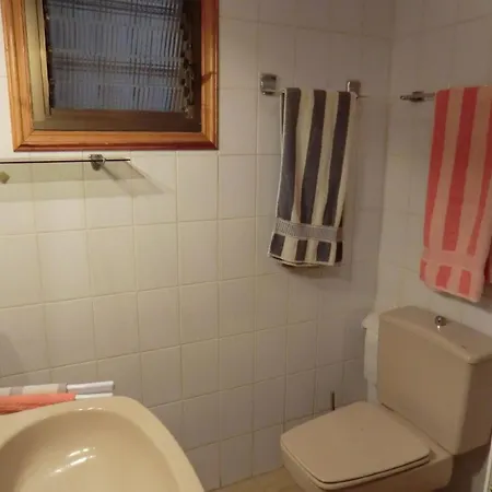 Ruhige Ferienwohnung Mit Pool Und Meerblick Daire *